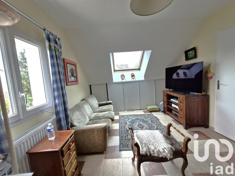 Maison - 184 m² - 9 pièces