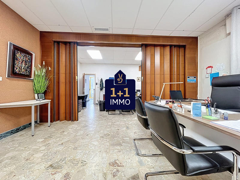 Local d'activités - 164 m² - 5 pièces