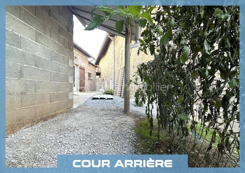 Propriété - 205 m² - 10 pièces