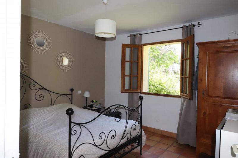 Villa - 146 m² - 6 pièces