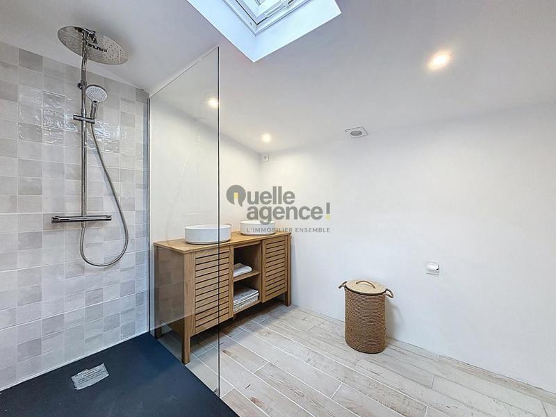 Maison - 160 m² - 7 pièces