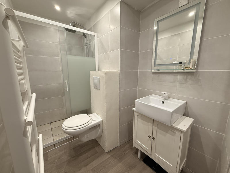 Appartement - 84 m² - 4 pièces