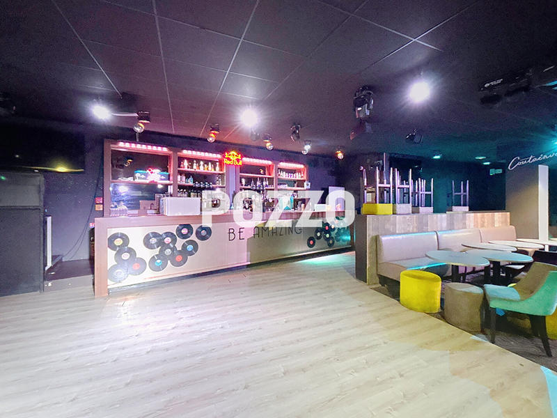 Fonds de commerce - 230 m²