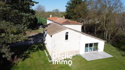 Maison en pierre - 141 m² - 6 pièces