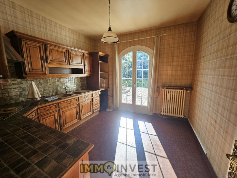 Propriété - 125 m² - 5 pièces