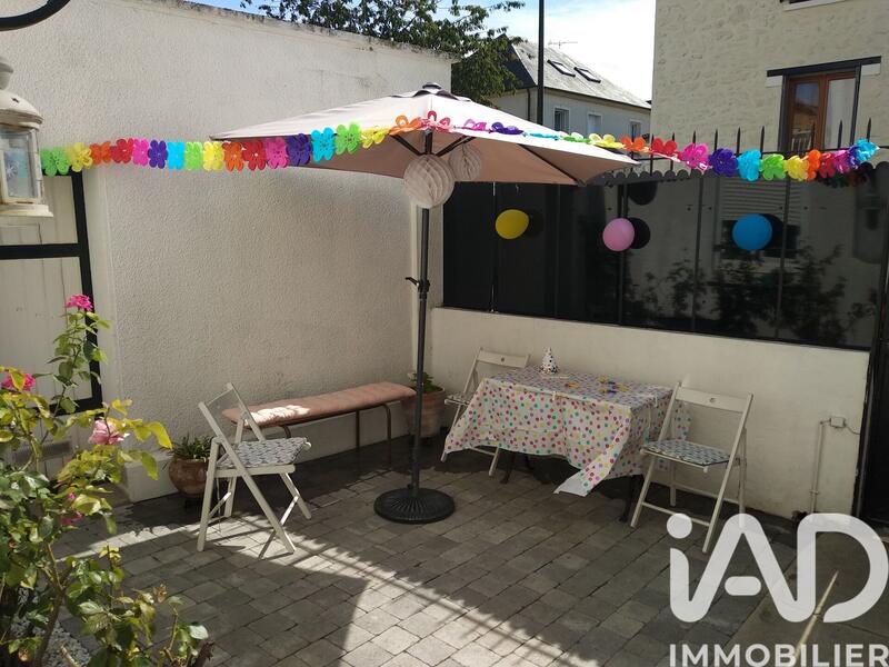 Maison de ville - 100 m² - 5 pièces