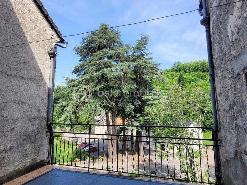 Maison - 304 m² - 11 pièces