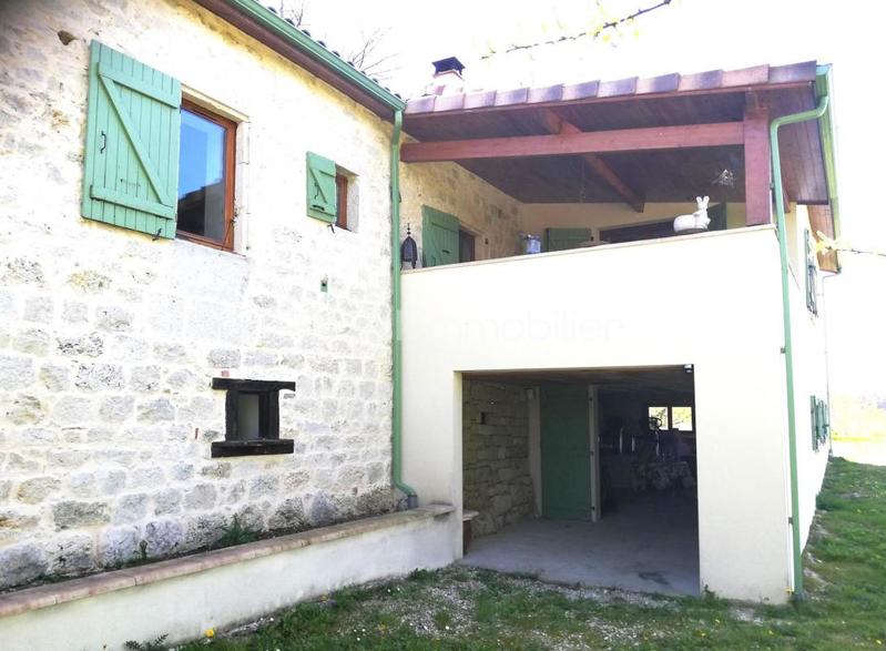 Propriété - 240 m² - 11 pièces