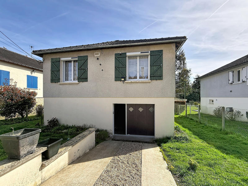 Maison - 89 m² - 5 pièces