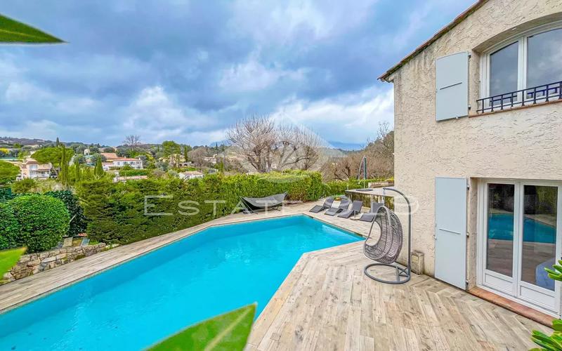 Villa - 120 m² - 5 pièces