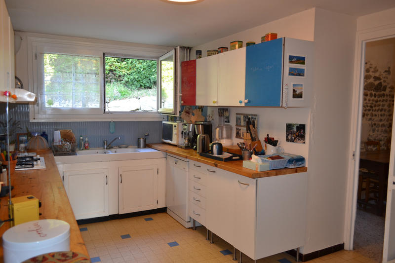 Maison - 267 m² - 10 pièces