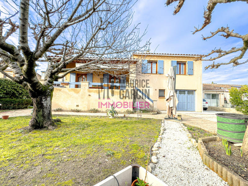 Maison traditionnelle - 115 m² - 5 pièces