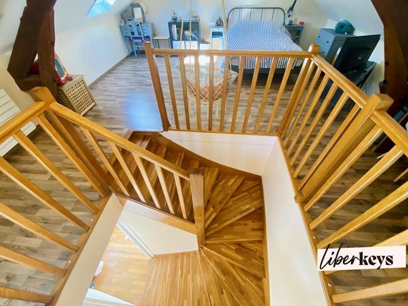 Maison - 105 m² - 5 pièces