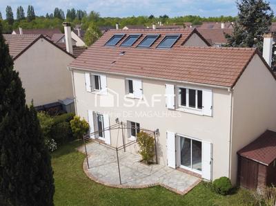 Maison - 152 m² - 7 pièces