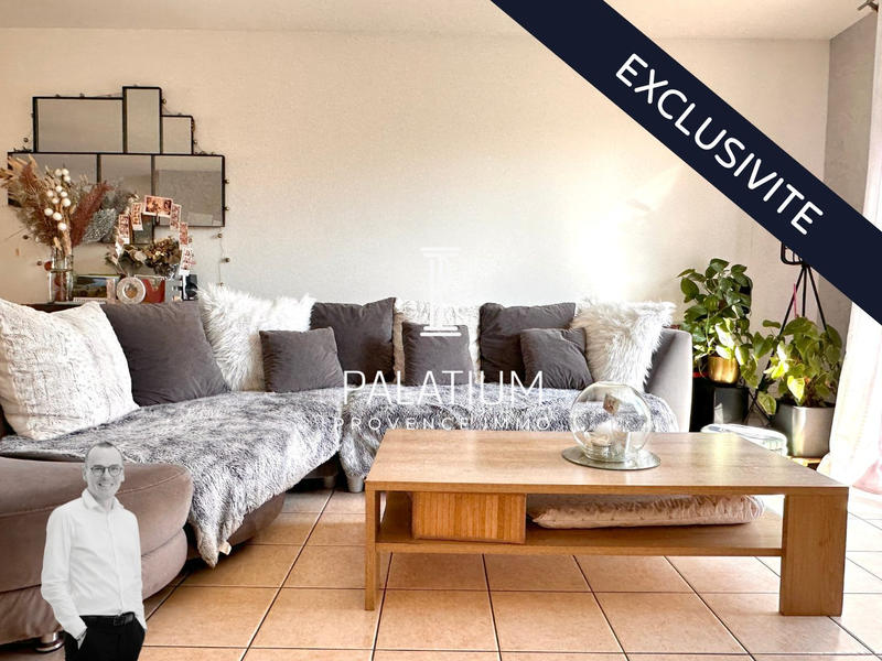 Maison traditionnelle - 90 m² - 4 pièces