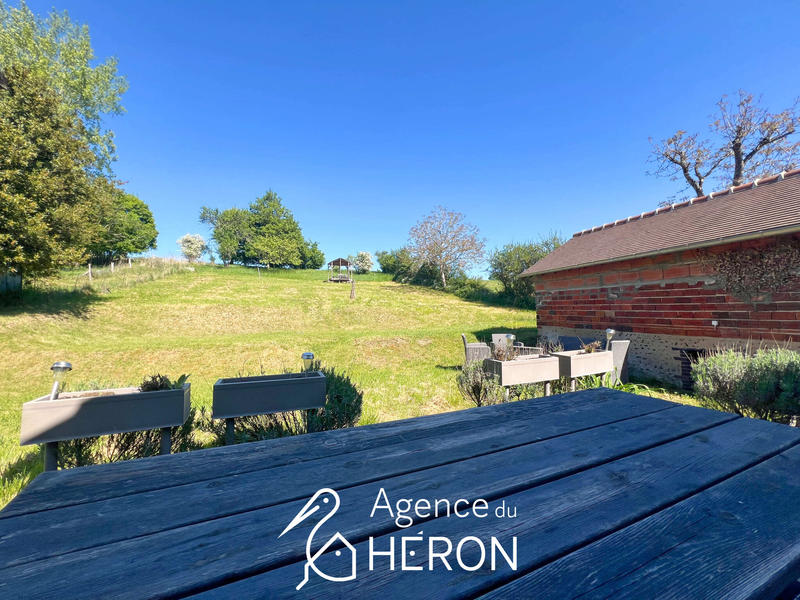 Maison - 143 m² - 8 pièces