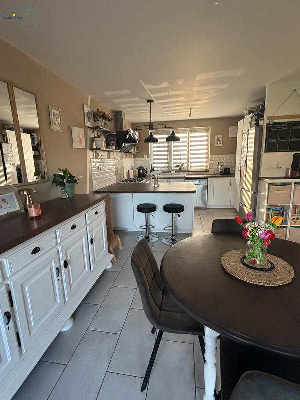 Maison - 78 m² - 6 pièces