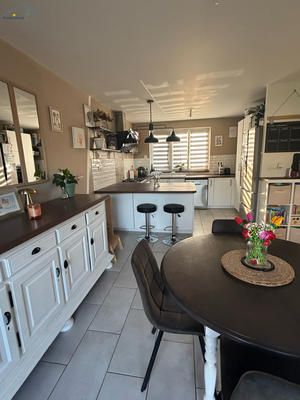 Maison - 78 m² - 6 pièces