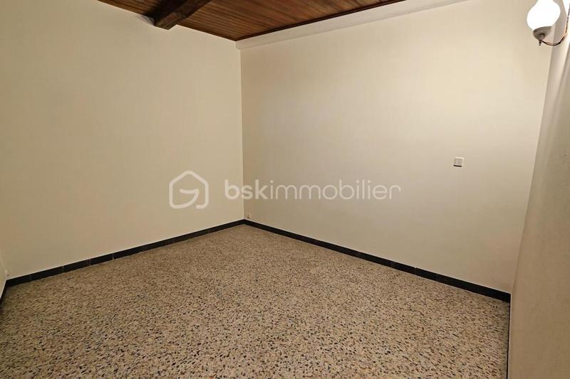 Maison de village - 80 m² - 5 pièces