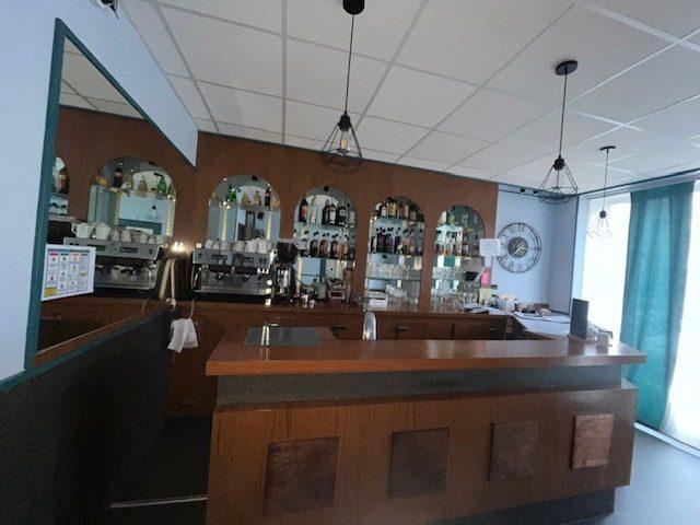 Fonds de commerce - 1 100 m²