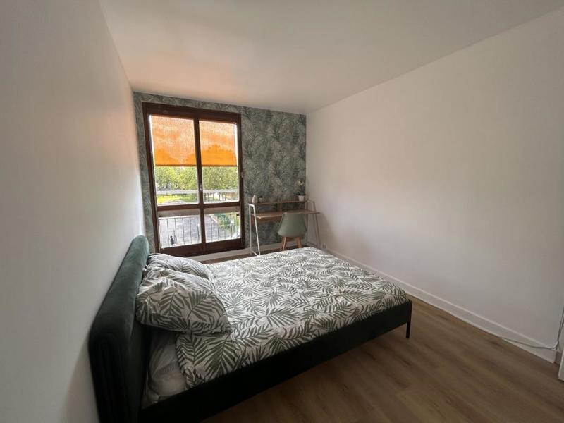 Chambre - 14 m² - 1 pièce