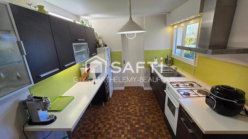 Maison - 155 m² - 6 pièces