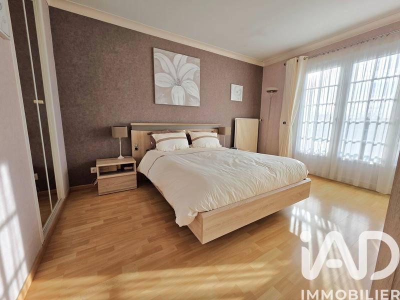 Maison - 148 m² - 8 pièces