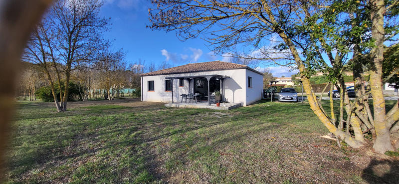 Maison - 102 m² - 4 pièces