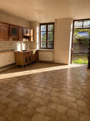 Maison ancienne - 162 m² - 6 pièces