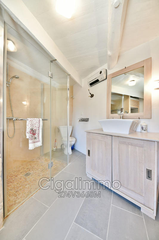 Maison en pierre - 80 m² - 4 pièces