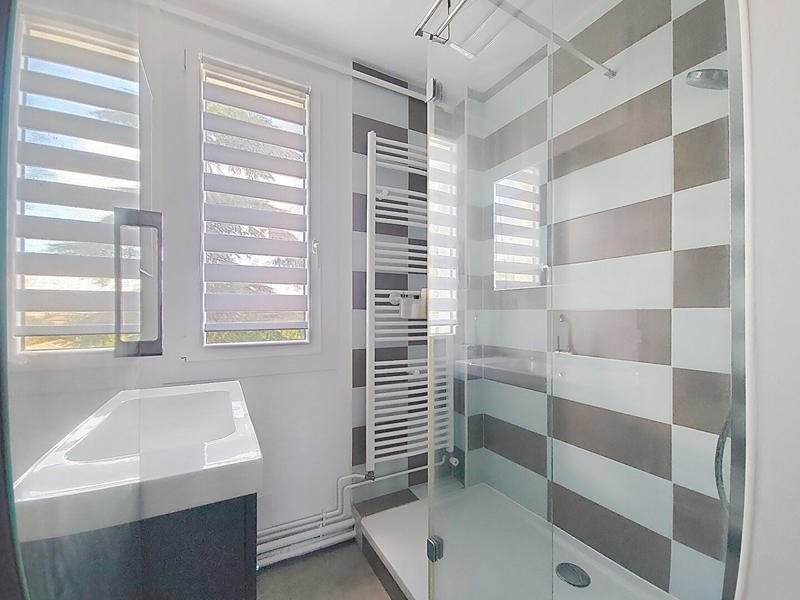 Appartement - 64 m² - 3 pièces