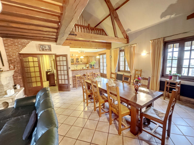 Maison - 176 m² - 5 pièces