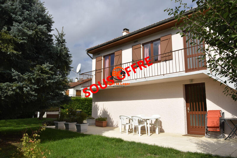 Maison traditionnelle - 150 m² - 7 pièces