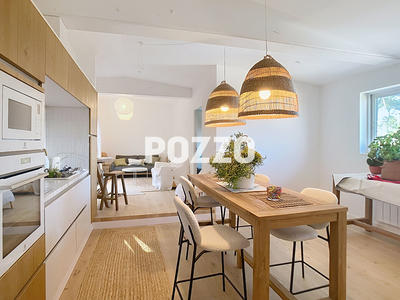 Maison - 170 m² - 8 pièces