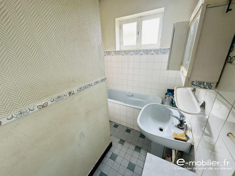 Maison - 145 m² - 6 pièces