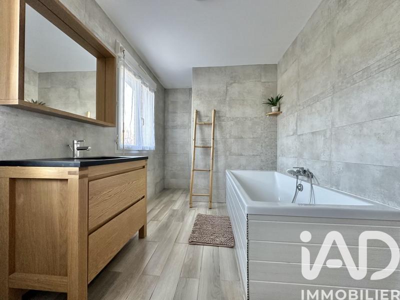 Maison - 126 m² - 5 pièces