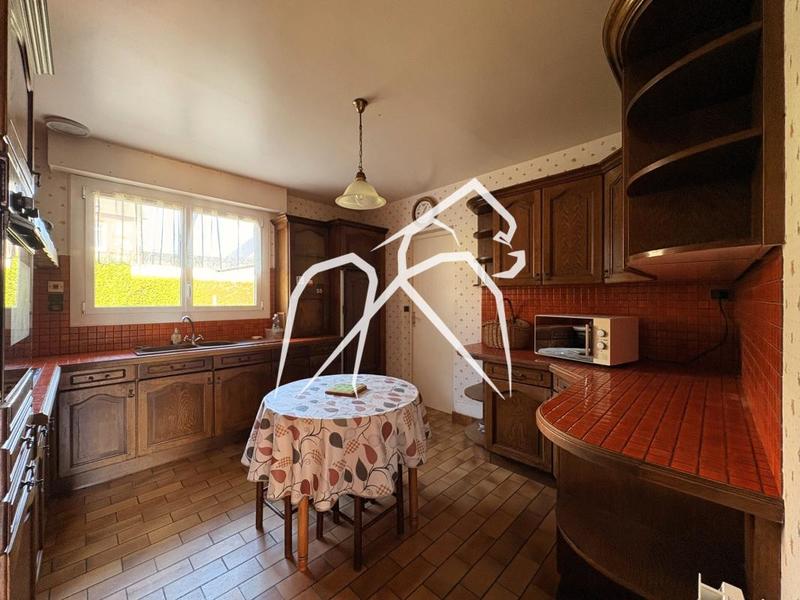 Maison ancienne - 136 m² - 6 pièces