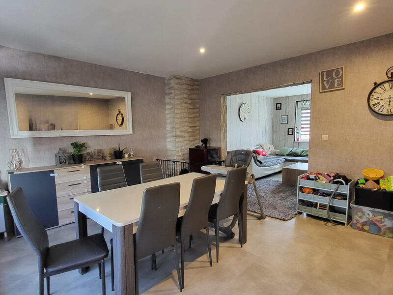 Maison - 142 m² - 5 pièces