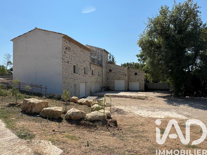 Bastide - 214 m² - 14 pièces