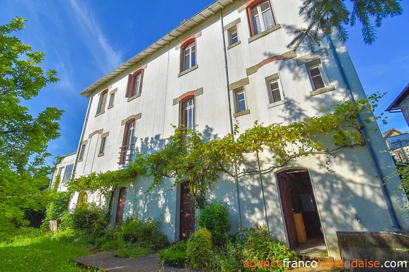 Maison bourgeoise - 204 m² - 11 pièces
