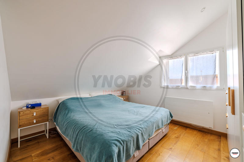 Maison - 164 m² - 8 pièces