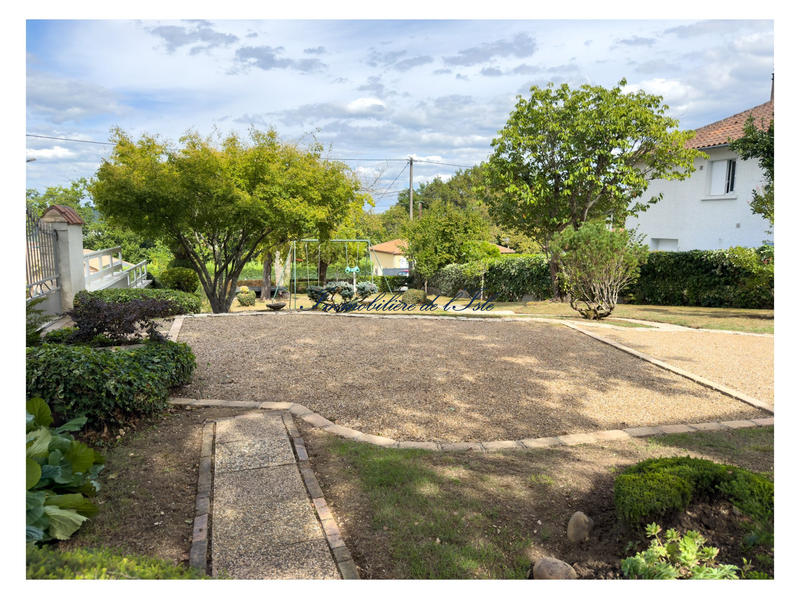 Maison - 153 m² - 6 pièces