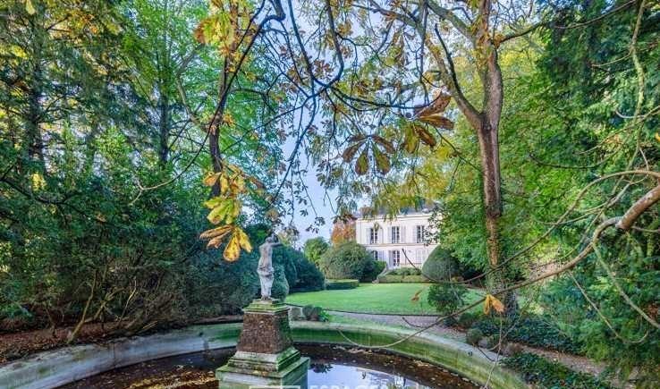 Manoir - 615 m² - 18 pièces