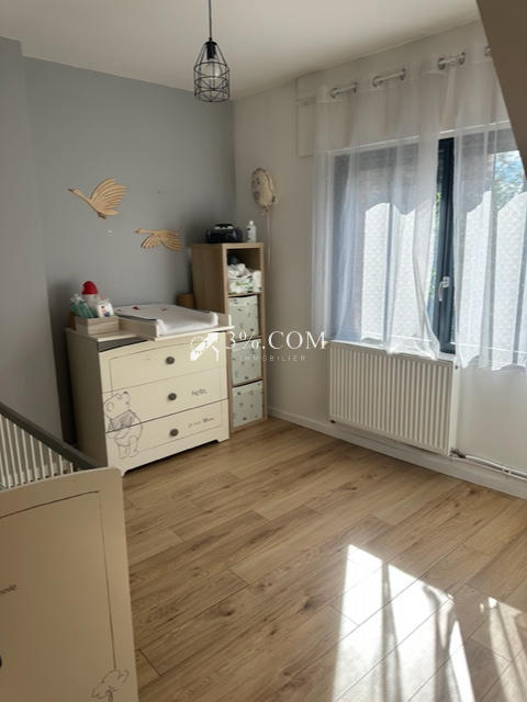 Maison - 102 m² - 4 pièces