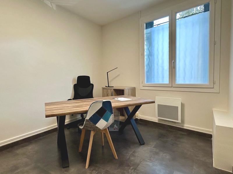 Local commercial - 64 m² - 3 pièces