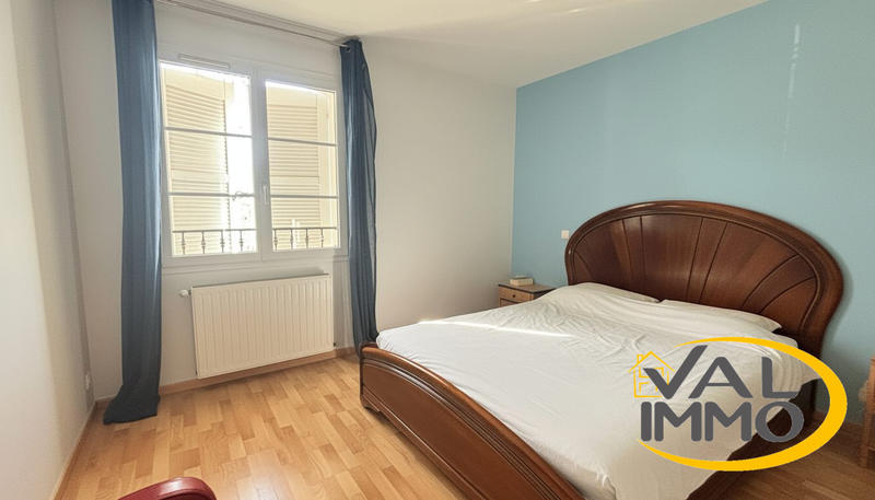 Villa - 200 m² - 6 pièces