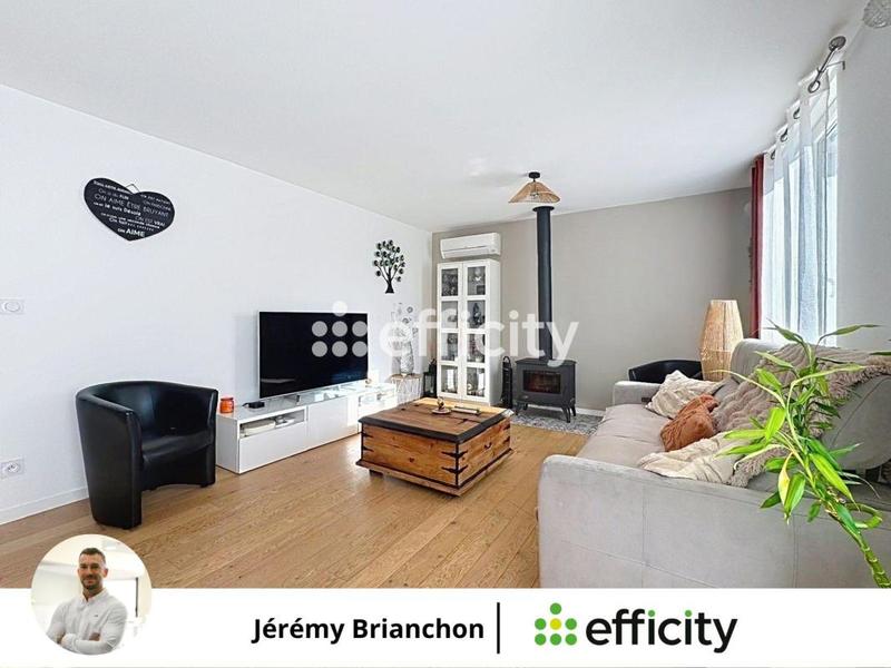 Maison - 140 m² - 5 pièces