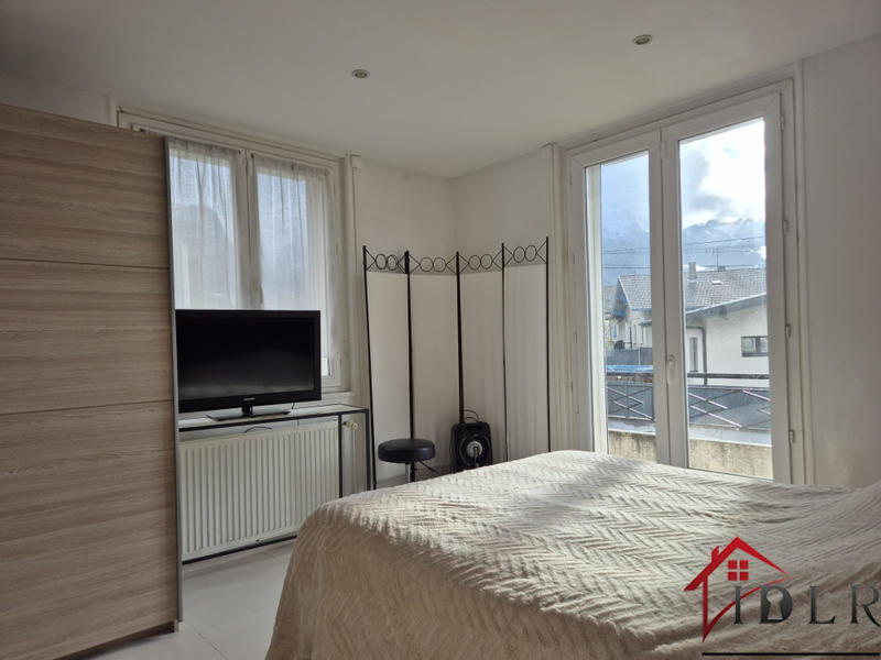 Appartement - 96 m² - 4 pièces