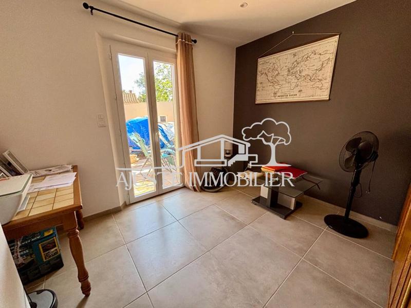 Maison - 143 m² - 7 pièces