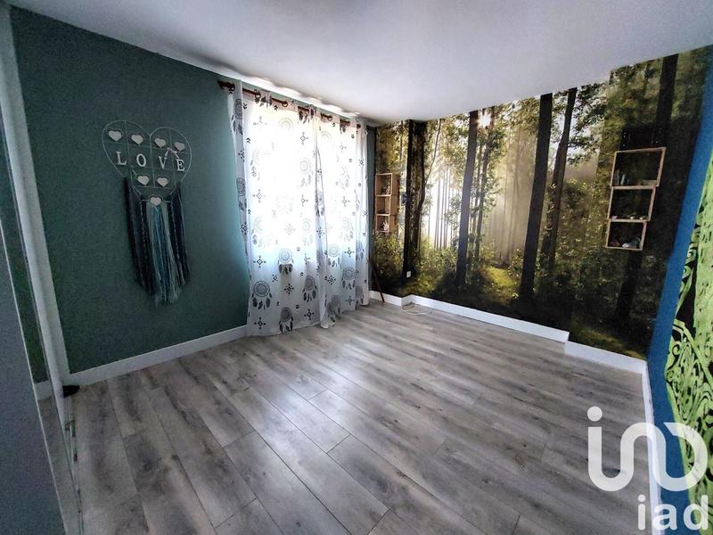 Maison - 186 m² - 7 pièces